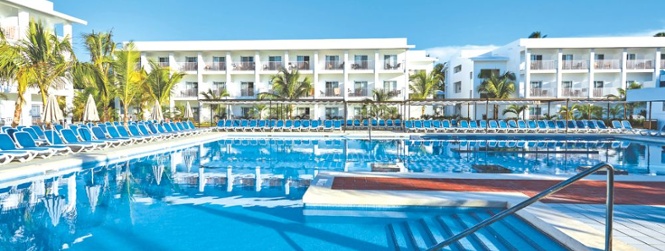 Riu Bambu *****